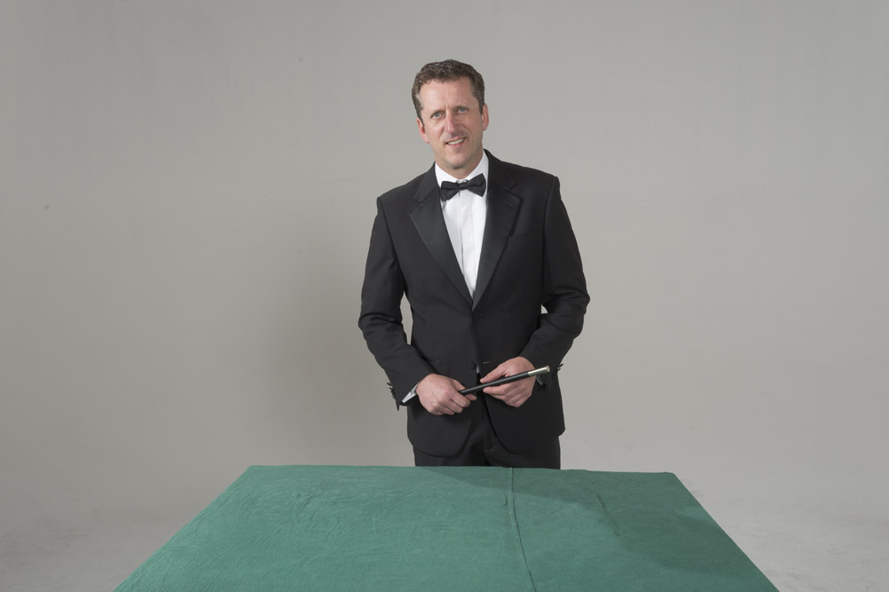 Zauberer, Comedian, Comedy-Redner und Moderator “Mr. Marc Magic”, Köln (www.Mr-Marc-Magic.de)